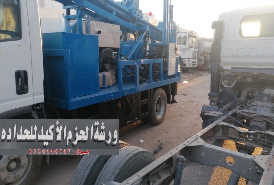 دينا مع ونش مستعملة للبيع من ورشة الحزم الأكيد للحدادة